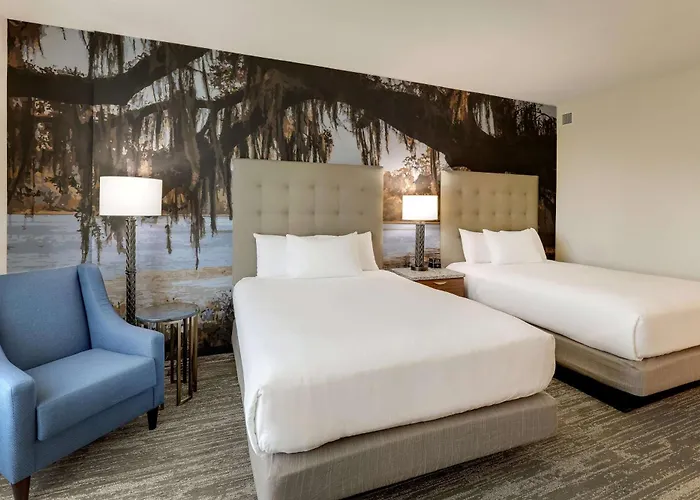 Drury Plaza 4*